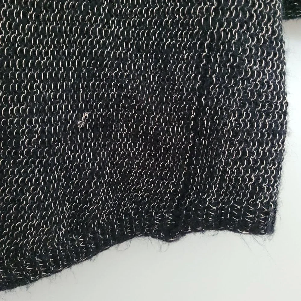 Y2K‎ Grunge Black Metallic Knit Sweater Small Whimsigoth Witchy Dark Fairy Gold